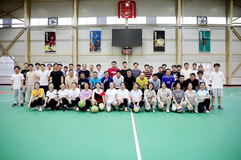 【幸福大唐】观音岩水电公司组织开展职工气排球比赛_副本.jpg