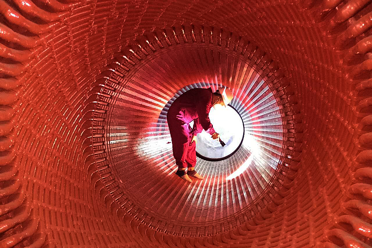 米拉务发电机穿转子一次成功2.jpg