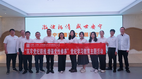 d3d65171cfcef592db2a7fc77589e5bb.jpg