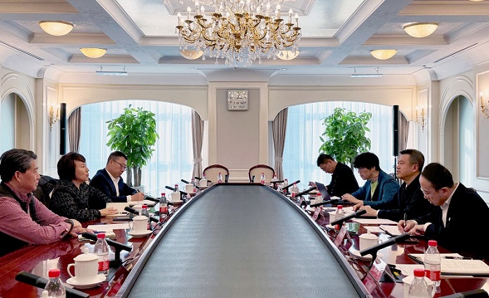 11.18-贾炳军会见GE Vernova中国区战略及业务开发总裁魏小兵 - 副本.jpg