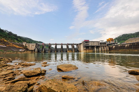 图为广源公司金鸡滩水电厂