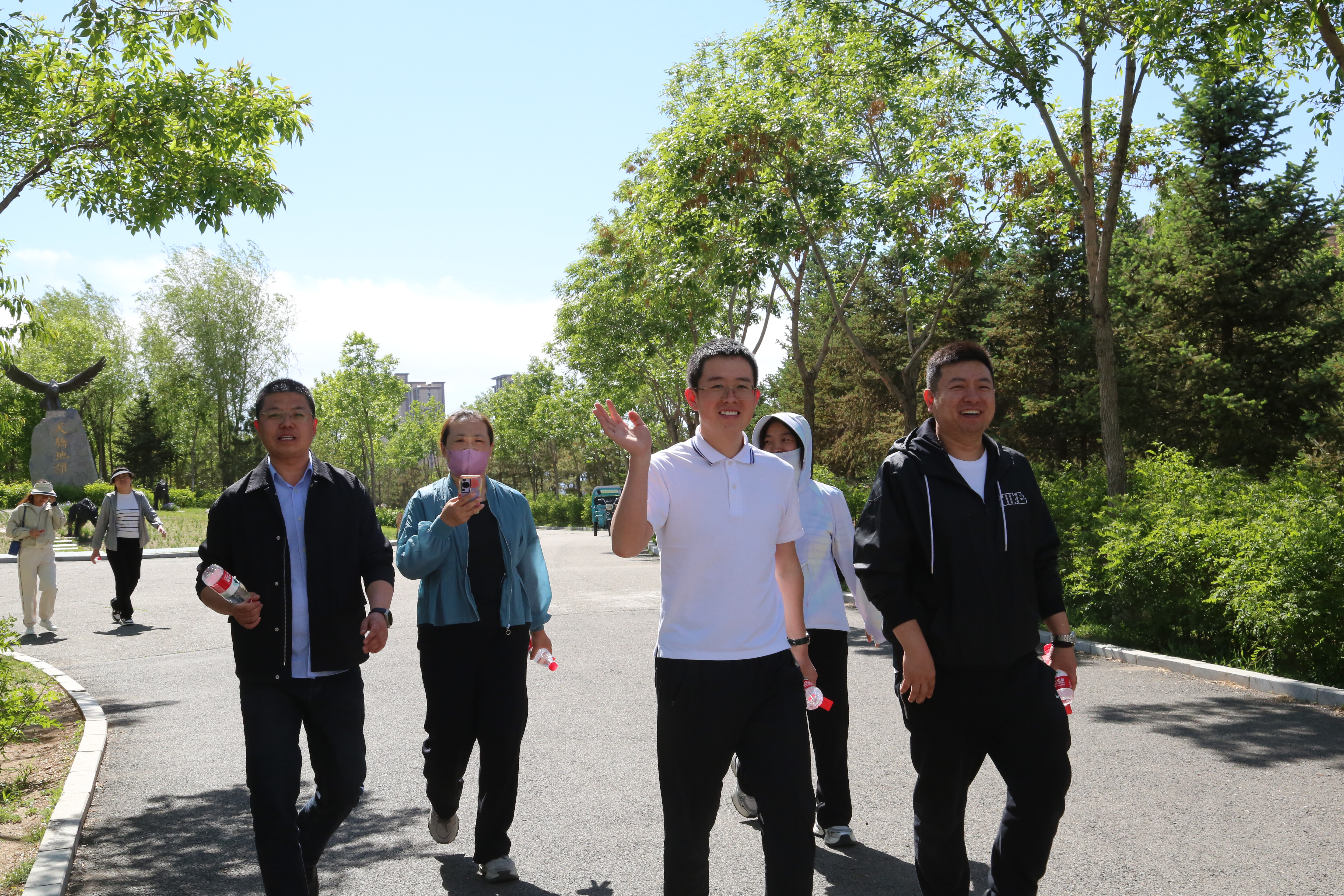 1716442548595048995.jpg 【现场风采—卓越文化宣贯月】蒙西新能源事业部:21天清风健步走打卡热度高1.jpg